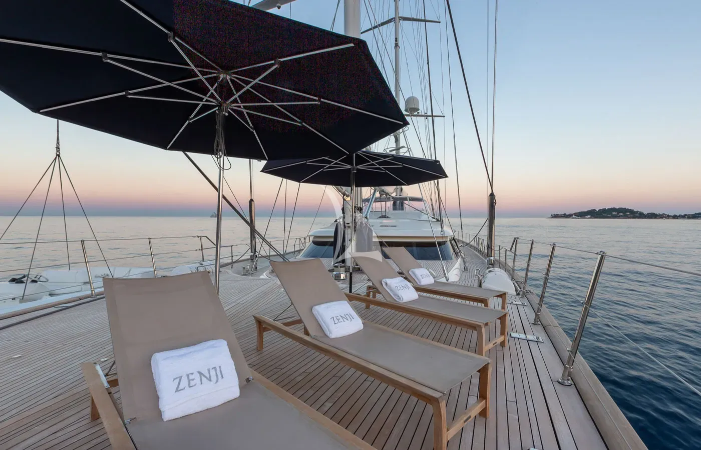 Luxury Crewed Sailing Yacht ZENJI photo 7