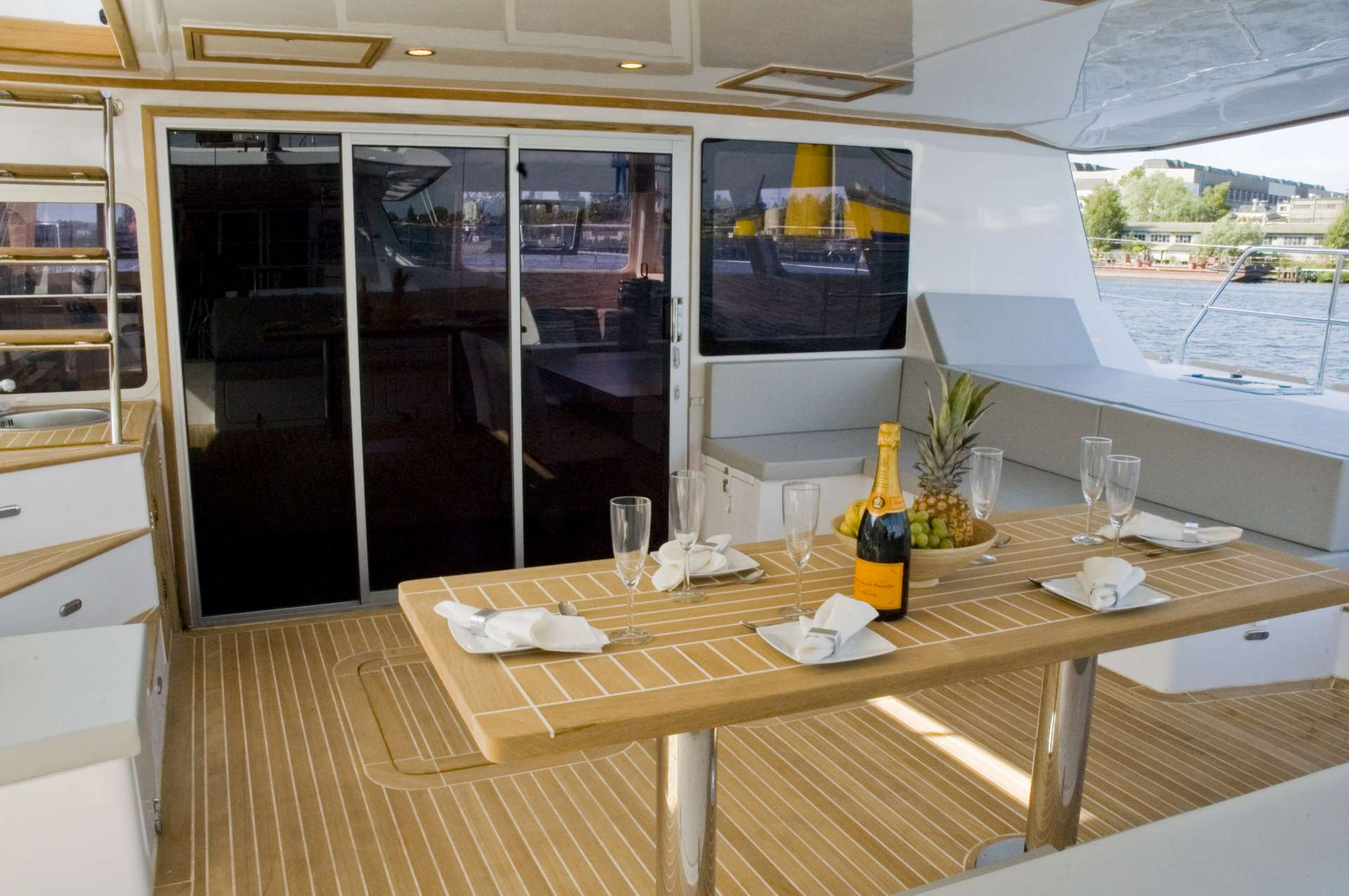 Luxury Crewed Catamaran ZIMIT photo 7