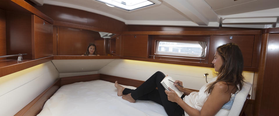 Bareboat Sailing Yacht ZLARIN photo 3