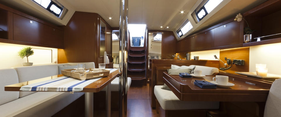 Bareboat Sailing Yacht ZLARIN photo 4