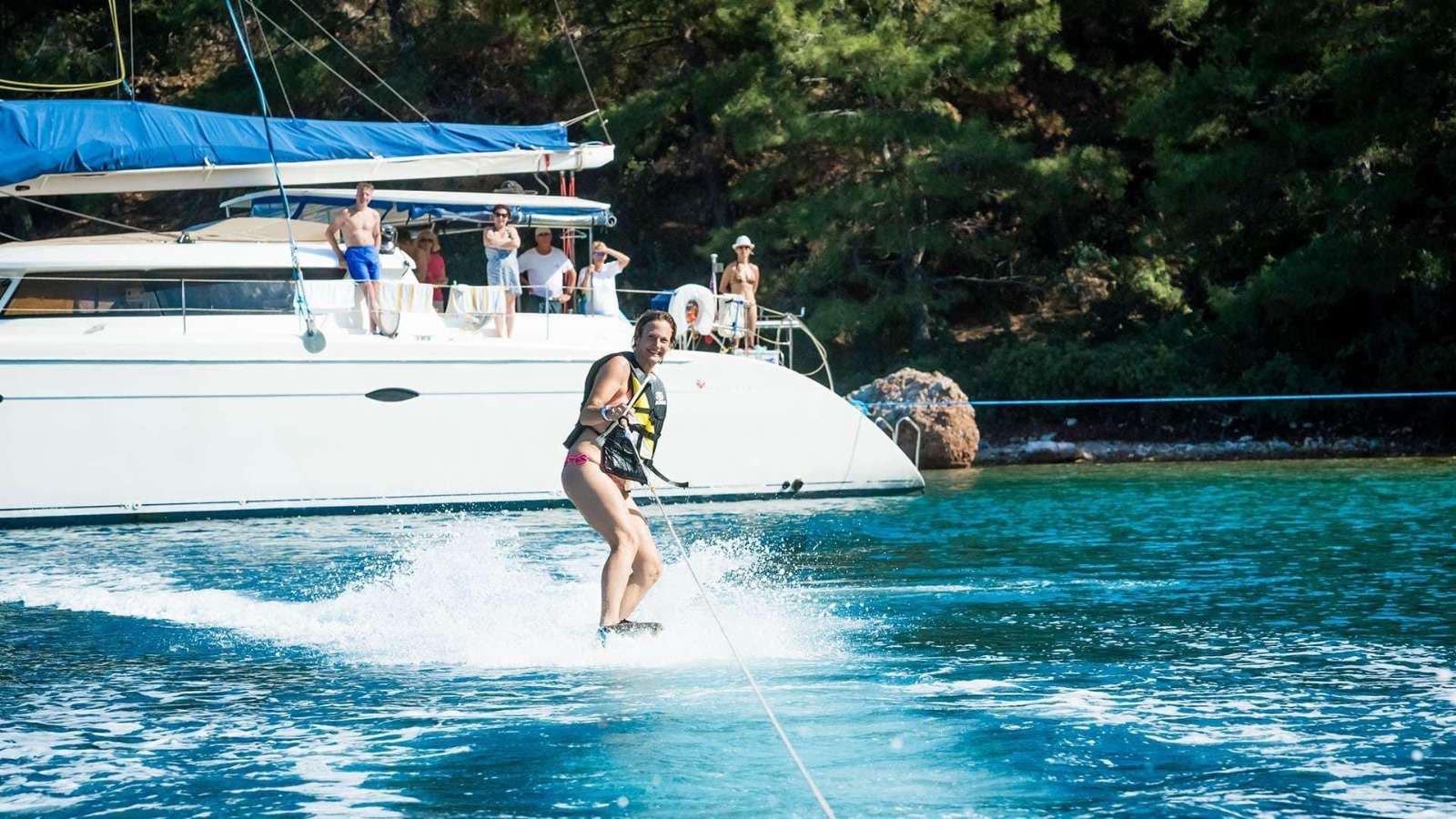 Crewed Catamaran ZORBA CAT photo 4