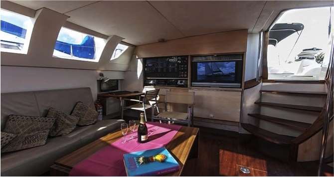 Luxury Crewed Sailing Yacht ZULU photo 4