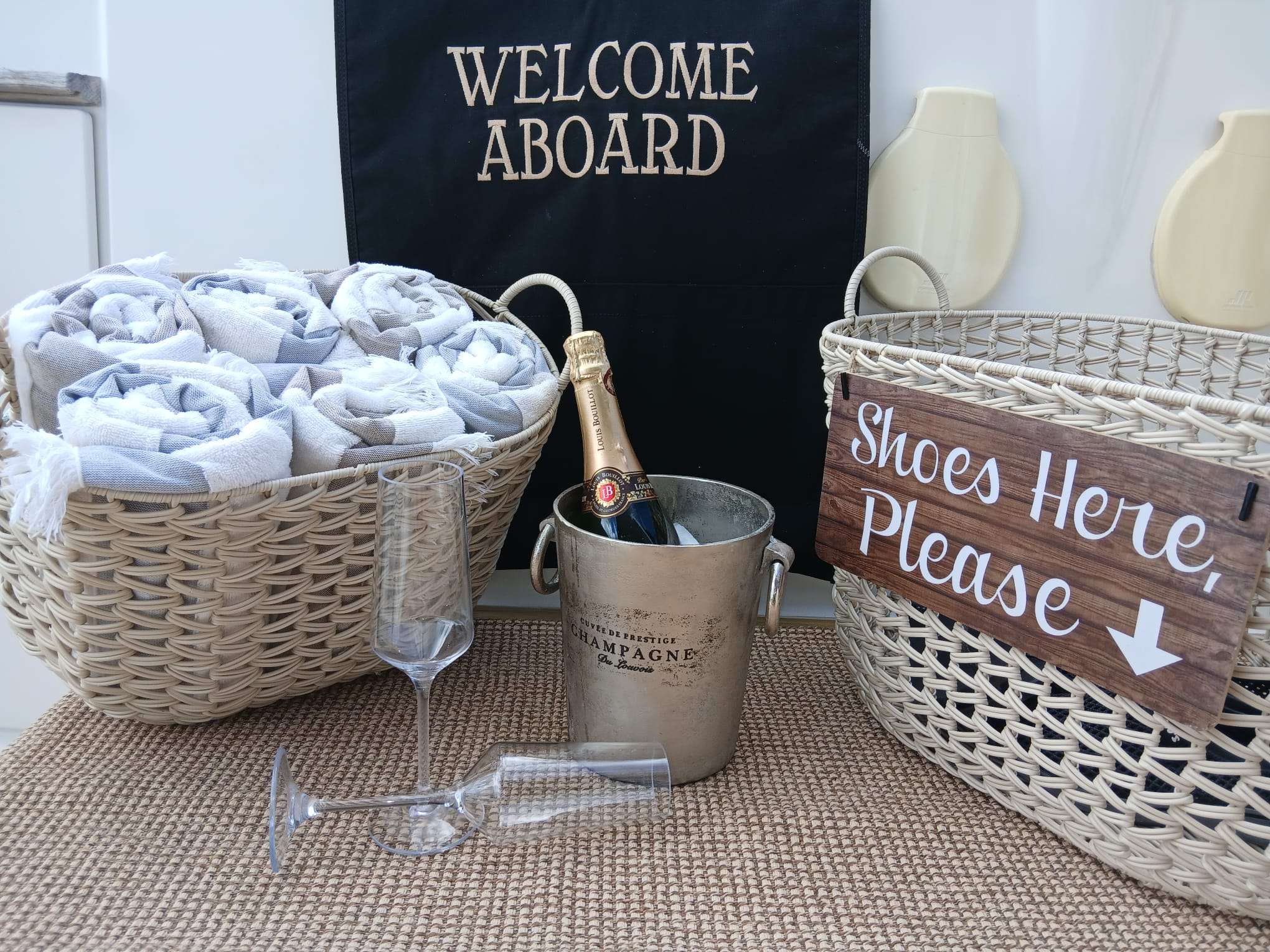 Luxury Crewed Catamaran ZURI 3 photo 6